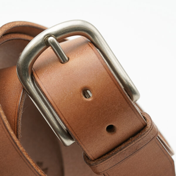 Ceinture artisanale en cuir à tannage végétal, boucle laiton nickelé mat, 40 mm, cousue main, sur mesure-Vallée-Sellier