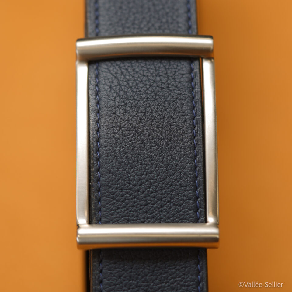 Ceinture réversible 35 mm, boucle Poursin laiton nickelé satiné.